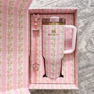 Stanley x LoveShackFancy 40 oz Tumbler In Blooming Heirloom